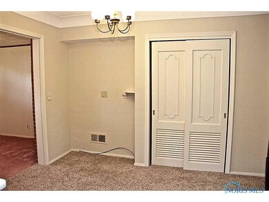 3110 Oak Grove Place, Toledo, OH 43613 - photo 4