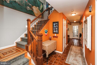 9 Circle Cir, Washington Grove, MD 20880 - photo 4