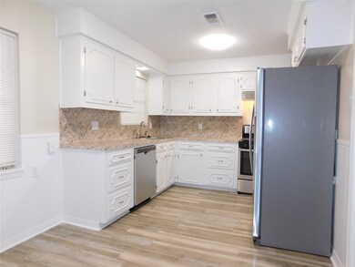 2218 Chantilly Ln, Houston, TX 77018 - photo 5