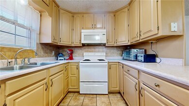 131 Fawn Ln, Blackshear, GA 31516 - photo 4