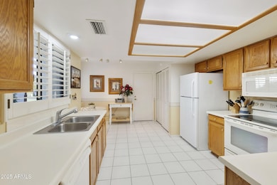 557 S Palo Verde Way unit 147, Mesa, AZ 85208 - photo 7