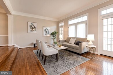 8045 Kidwell Town Ct, Vienna, VA 22182 - photo 7