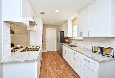 5022 Mary Lou Dr, Houston, TX 77092 - photo 7