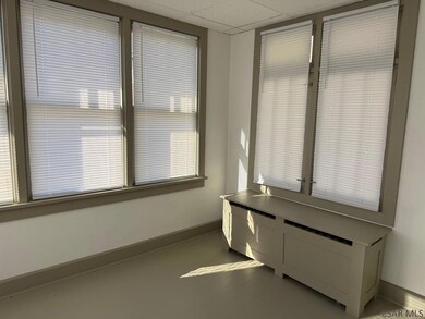 1727 Scalp Ave, Johnstown, PA 15904 - photo 6