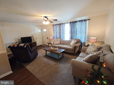 748 Warm Spring Rd, Chambersburg, PA 17202 - photo 2