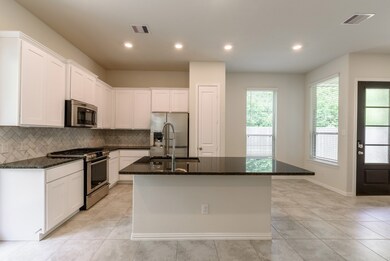 705 Embercove Dr, Houston, TX 77018 - photo 5