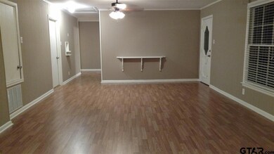 1910 S Wiley Ave, Tyler, TX 75701 - photo 6