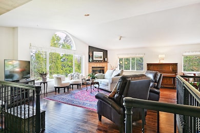 932 Morton St, Ashland, OR 97520 - photo 7