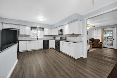 1709 E Lincolnway, La Porte, IN 46350 - photo 6