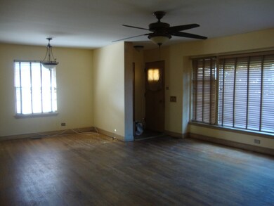 1643 Norfolk Ave, Westchester, IL 60154 - photo 5