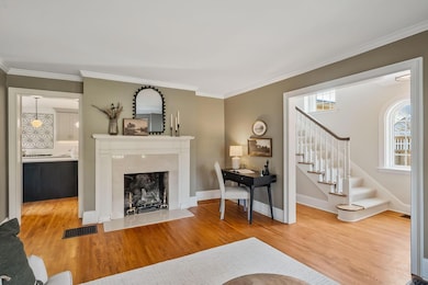 2063 Westover Rd, Columbus, OH 43221 - photo 5