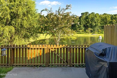 702 Pirates Landing Dr, Beaufort, NC 28516 - photo 6