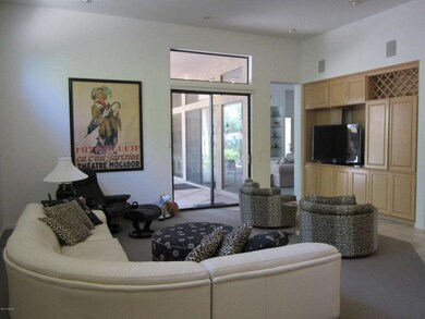 Family Room (2)
