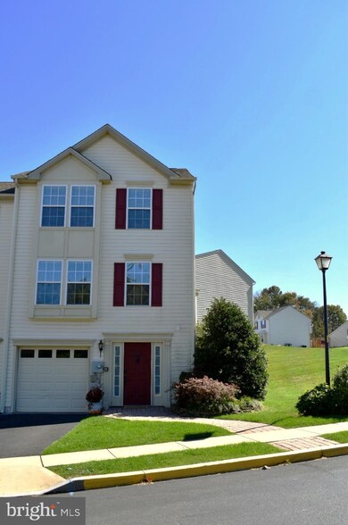 2905 Orchard View Rd unit 29E, Reading, PA 19606 - photo 4