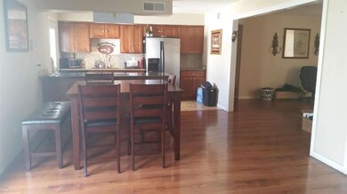 4128 W Puget Ave unit 6, Phoenix, AZ 85051 - photo 2