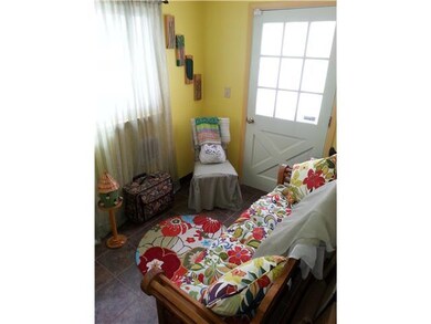 Porch - Enclosed