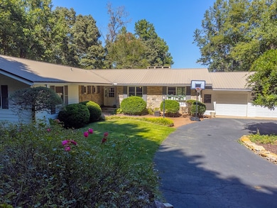 603 Hemlock Hills Dr, Franklin, NC 28734 - photo 6