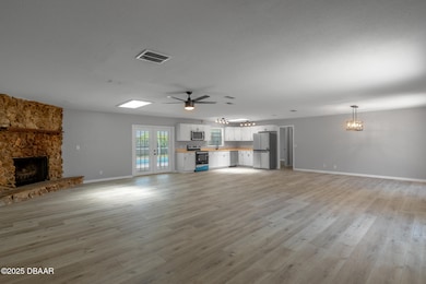 131 Lake Charles Rd Deland FL-48