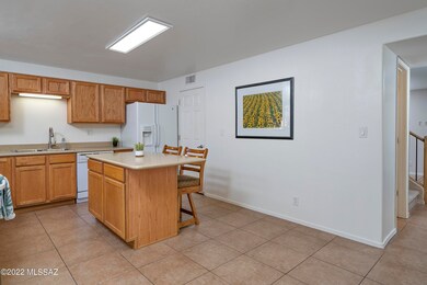 Open, Spacious Kitchen