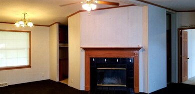 9983 W Center St, Anderson, IN 46011 - photo 4