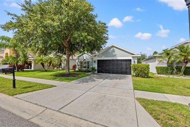 9821 Jasmine Brook Cir, Land O Lakes, FL 34638 - photo 3