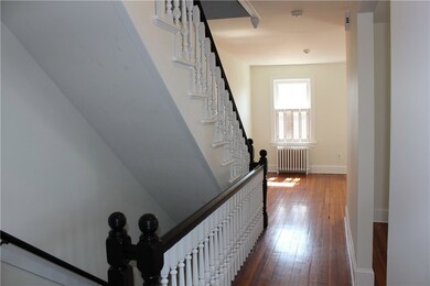 28 Bull St unit 2, Newport, RI 02840 - photo 5