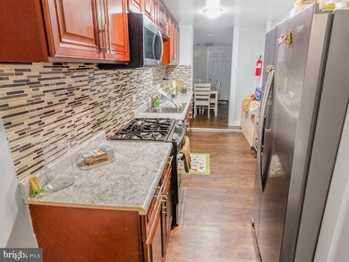 251 Reed St, Reading, PA 19601 - photo 6