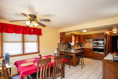 6345 S Lavergne Ave, Chicago, IL 60638 - photo 6