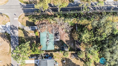 11747 Christian Ct, Tampa, FL 33612 - photo 6