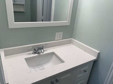 844 Sheldon Ave, Aurora, IL 60506 - photo 4