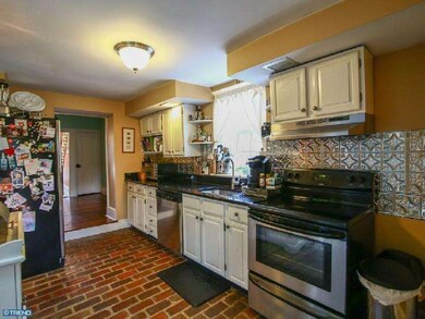 231 S Union St, Kennett Square, PA 19348 - photo 5