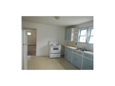 1st Floor Plan. Unit B kitchen