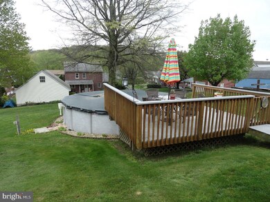 157 Mensch Dr, Bechtelsville, PA 19505 - photo 5