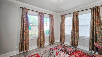 2910 E 13th Ave, Sheffield, AL 35660 - photo 6