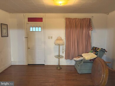 235 Chestnut St, Ashland, PA 17921 - photo 5