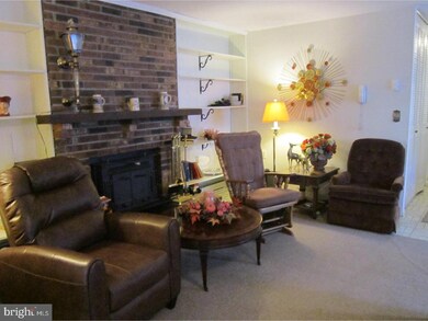 58 Sheffield Place, Southampton, NJ 08088 - photo 5