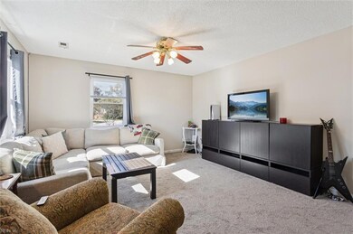 168 Woodland Rd, Hampton, VA 23663 - photo 6