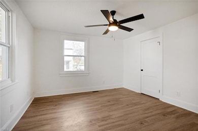 1111 Charleston St, Norfolk, VA 23505 - photo 6