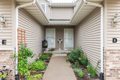 3840 37th Ave SW, Cedar Rapids, IA 52404 - photo 2