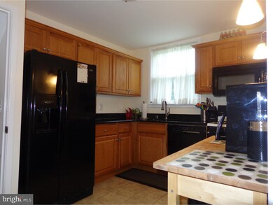 602 Haws Ln, Oreland, PA 19075 - photo 6