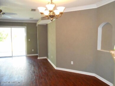 Dining/Family Room Combo
