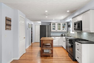 232 Melendy Rd, Milford, NH 03055 - photo 3