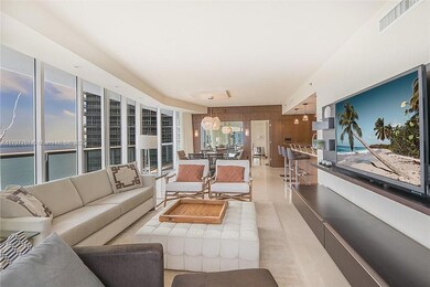 Icon Brickell Tower 1 unit 3801, Miami, FL 33131 - photo 5