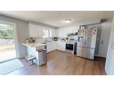 2130 Yolanda Ave, Springfield, OR 97477 - photo 7