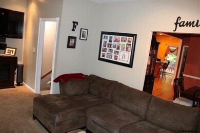 15 Arcadia Ave, Albany, NY 12209 - photo 3