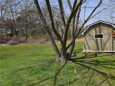 723 Joy Ln, Butler, PA 16001 - photo 4