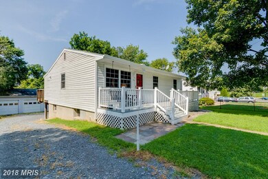 235 Cabbel Dr, Manassas Park, VA 20111 - photo 2