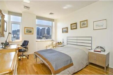 The Mariner Condominiums unit 705, Boston, MA 02109 - photo 6