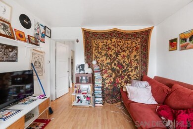 1010-12 #1/2 Wilbur Ave, San Diego, CA 92109 - photo 5