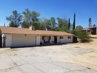 16165 Molino Dr, Victorville, CA 92395 - photo 2